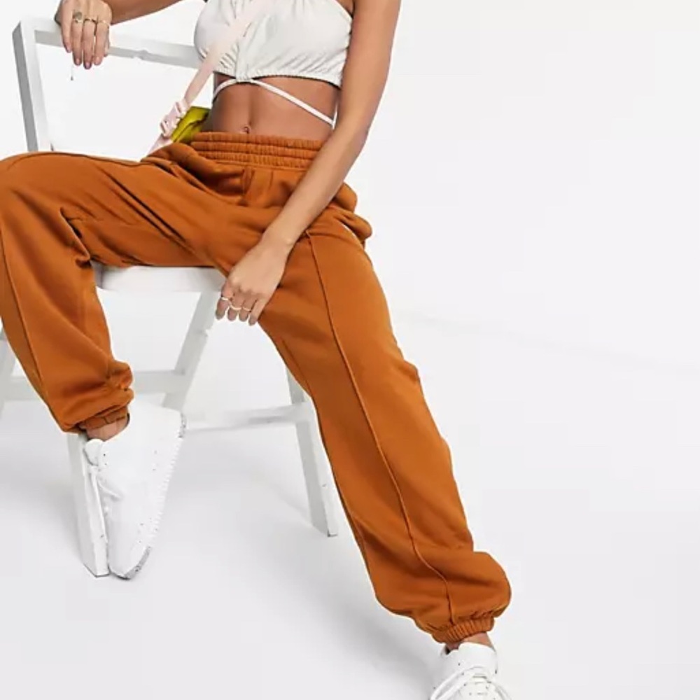 Nike Women’s oversized jogger